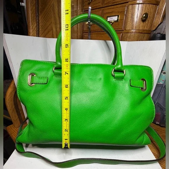 Vintage Michael Kors Hamilton Satchel - Kelly Green - Picture 3 of 8